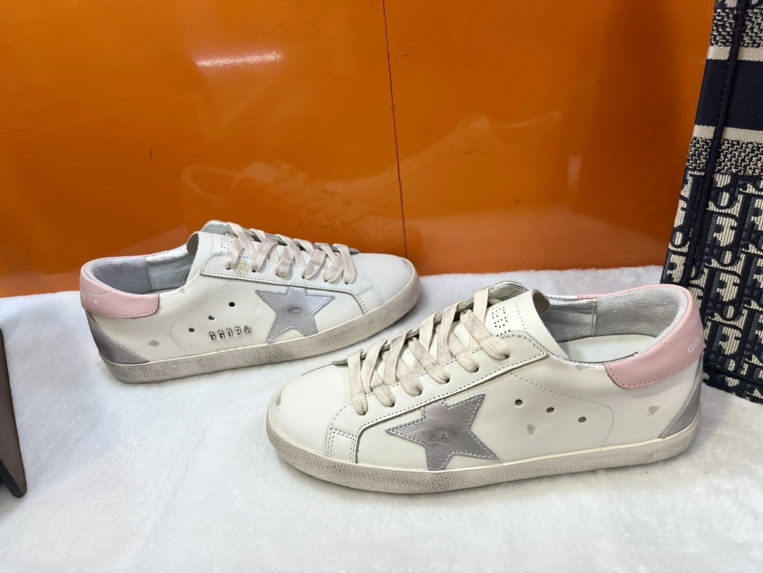 OOBB-- GWF00102.F004662.11531 cowhide item:D-X018B2803S